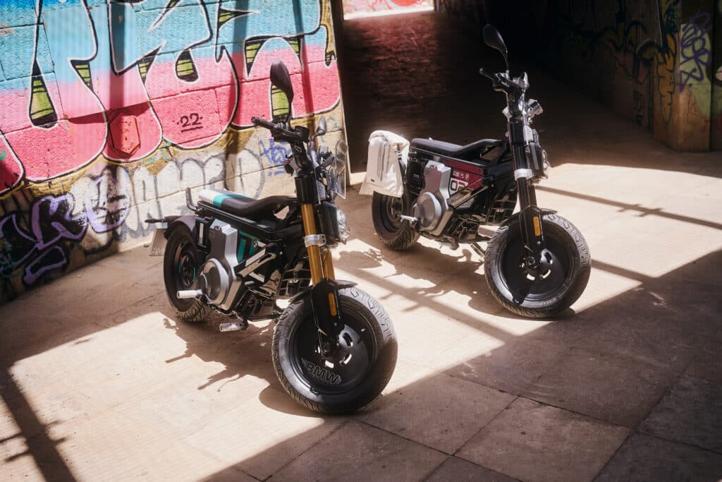 BMW Motorrad CE-02 Cosmic Black nouveau scooter bmw électrique concession bms mantes disponible permis AM