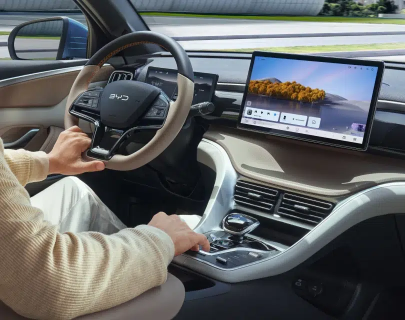 BYD Sealion 5 DM-i intérieur