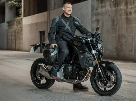 BMW Motorrad : BMW F 900 R