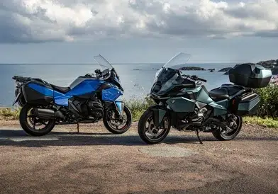 BMW Motorrad : BMW R 1300 RT Finition Pro : boîte ASA offerte